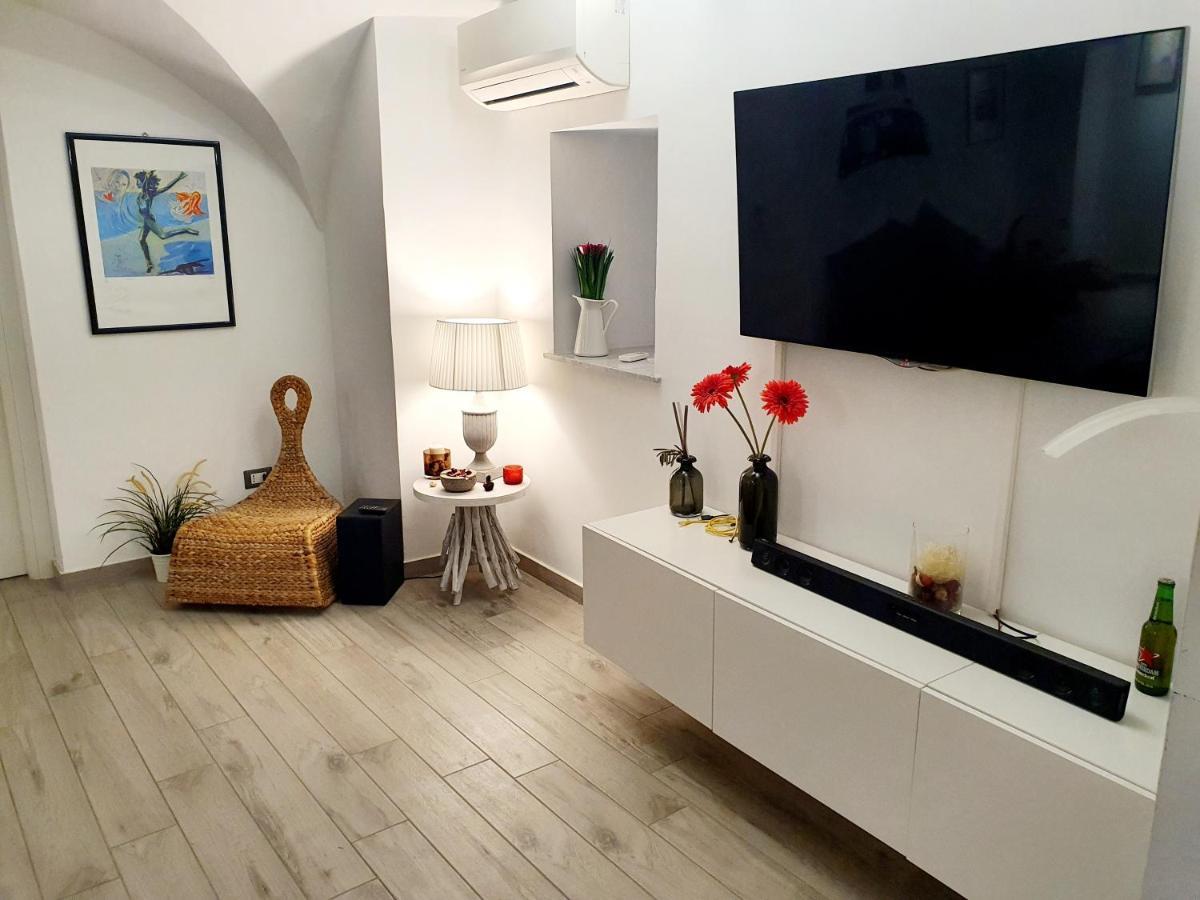 Vhome Exclusive Living Room 카타니아 외부 사진