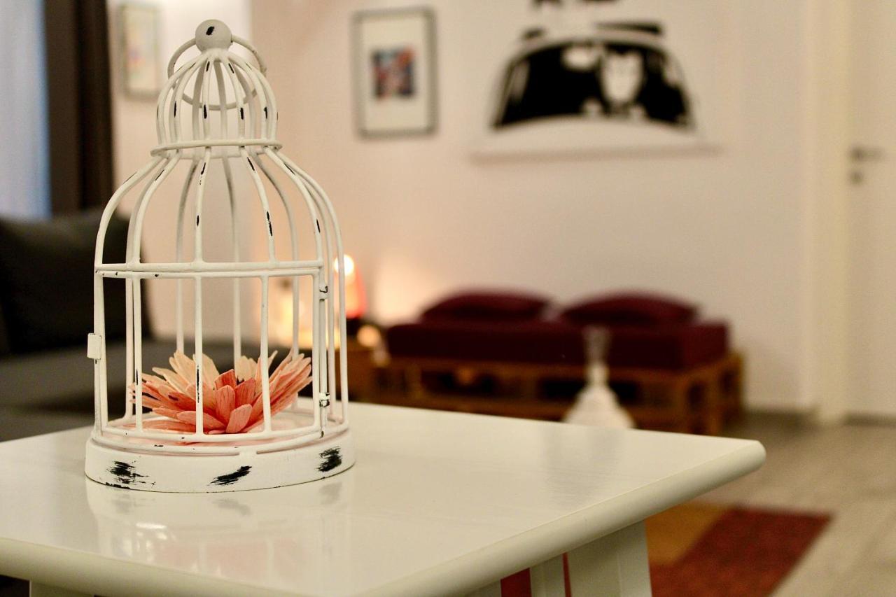 Vhome Exclusive Living Room 카타니아 외부 사진